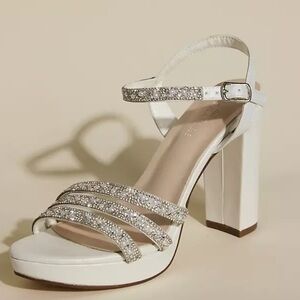 Galina Signature Womens Size 8.5 Satin and Crystal Bridal Platform Block Heels